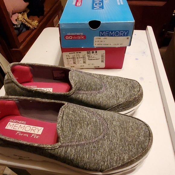 Shoes - Picture 1 of 2